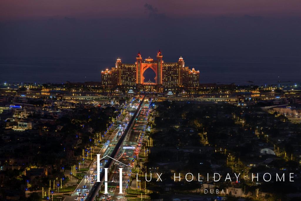 Lux Iconic Views At The Palm Tower Suite 4 Dubai Exterior photo