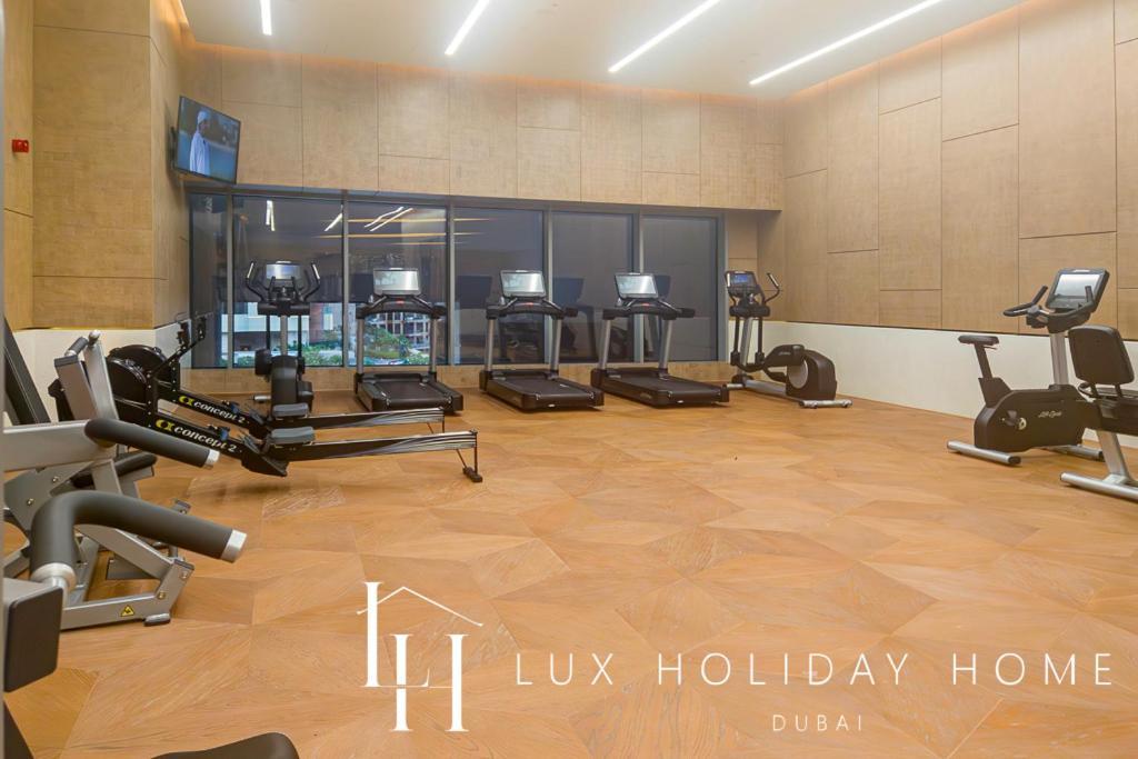 Lux Iconic Views At The Palm Tower Suite 4 Dubai Exterior photo